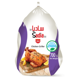 SADIA WHOLE CHICKEN 700